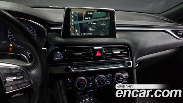Genesis G70 3.3T Sport AWD Elite 2019 — фото 14