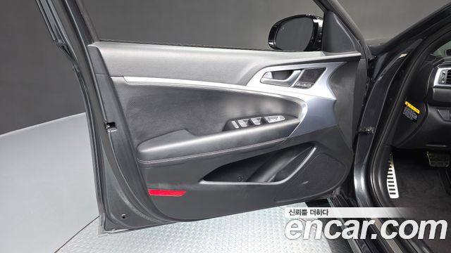 Genesis G70 3.3T Sport AWD Elite 2019 — фото 24