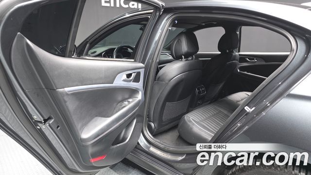 Genesis G70 3.3T Sport AWD Elite 2019 — фото 26