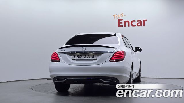 Mercedes-Benz C-Class (W205) C200 Avantgarde 2018 — фото 4