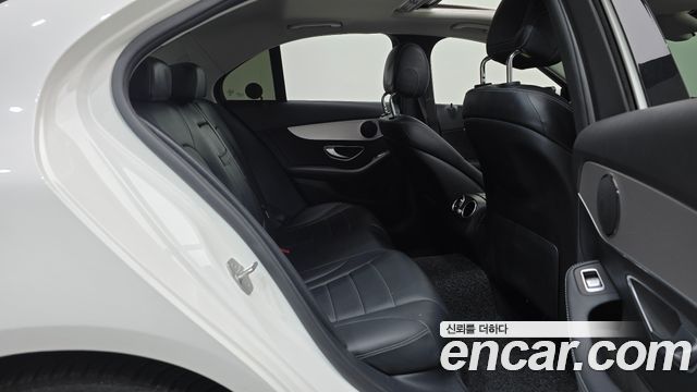 Mercedes-Benz C-Class (W205) C200 Avantgarde 2018 — фото 11