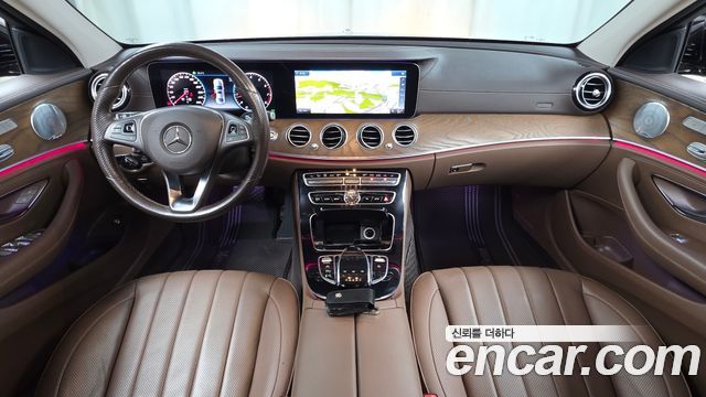 Mercedes-Benz E-Class (W213) E300 4MATIC Exclusive 2018 — фото 7