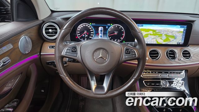 Mercedes-Benz E-Class (W213) E300 4MATIC Exclusive 2018 — фото 14