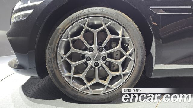 Genesis G80 (RG3) Gasoline 2.5 Turbo AWD 2024 — фото 5