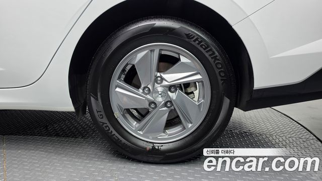 Hyundai Avante (CN7) 1.6 Smart 2024 — фото 21