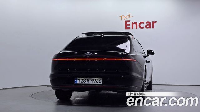 Hyundai Grandeur Hybrid (GN7) Calligraphy 2025 — фото 4