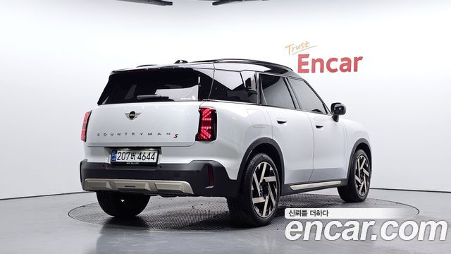 MINI Cooper S Countryman (III) ALL4 Favoured 2024 — фото 2