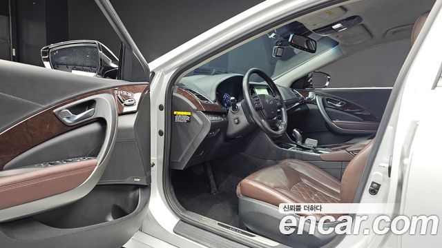 Hyundai Aslan G330 Exclusive 2015 — фото 10