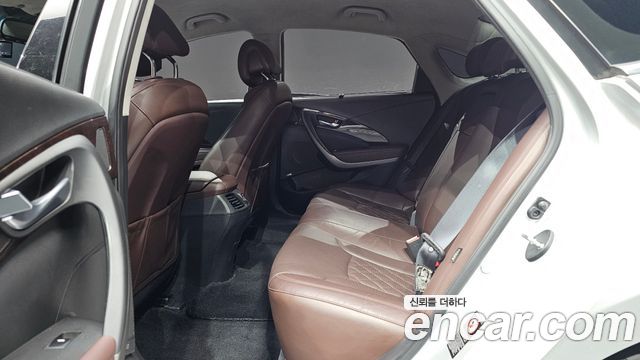 Hyundai Aslan G330 Exclusive 2015 — фото 12