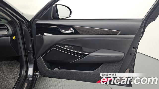 Kia K7 Premier 3.0 GDI Noblesse 2020 — фото 24