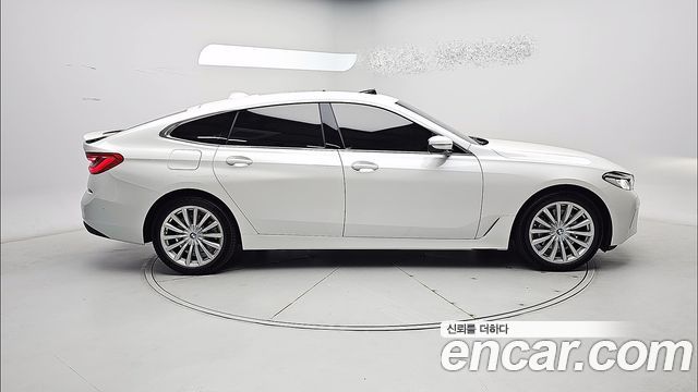 BMW 6 Series GT (G32) 620d xDrive Luxury 2023 — фото 2