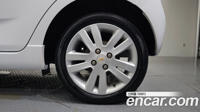 Chevrolet Spark LT Standard 2013 — фото 21