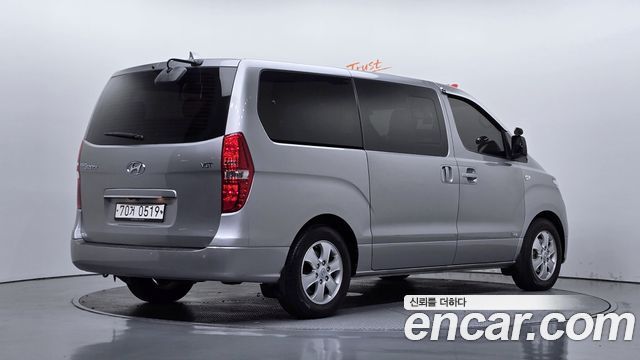 Hyundai Grand Starex Wagon 12-Seater Smart 2019 — фото 2