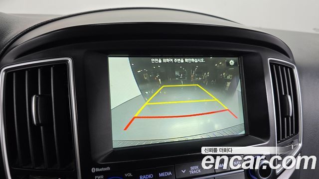 Hyundai Grand Starex Wagon 12-Seater Smart 2019 — фото 15