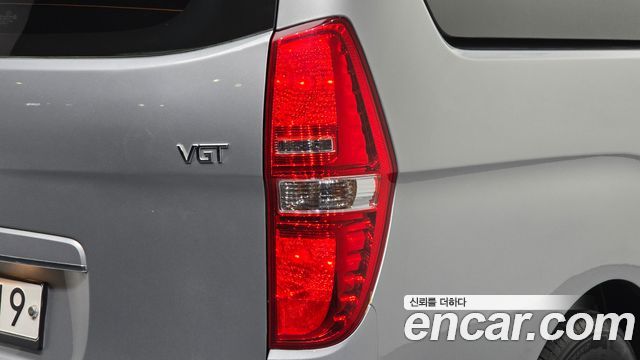 Hyundai Grand Starex Wagon 12-Seater Smart 2019 — фото 23