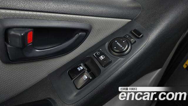 Hyundai Grand Starex Wagon 12-Seater Smart 2019 — фото 27