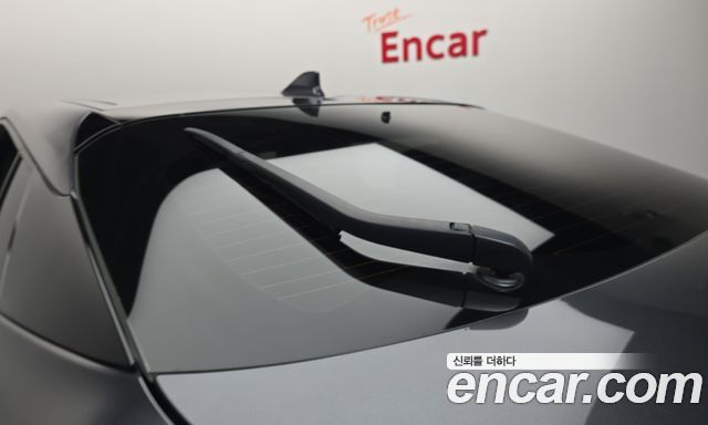 Toyota Prius (IV) 1.8 E 2018 — фото 33