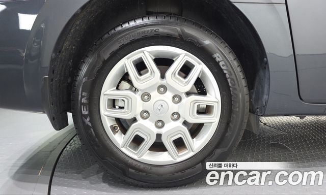 Hyundai Staria L3.5 Cargo 5-Seater Modern 2023 — фото 5