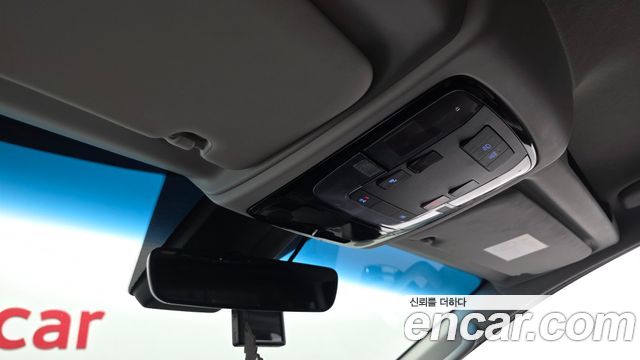 Hyundai Staria L3.5 Cargo 5-Seater Modern 2023 — фото 17