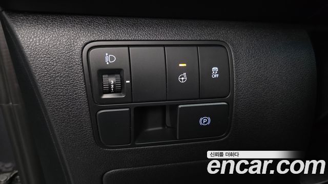 Hyundai Staria L3.5 Cargo 5-Seater Modern 2023 — фото 18
