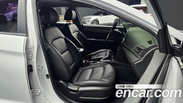 Hyundai Avante (AD) 1.6 Smart 2019 — фото 10