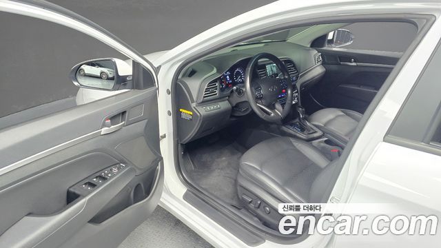 Hyundai Avante (AD) 1.6 Smart 2019 — фото 11