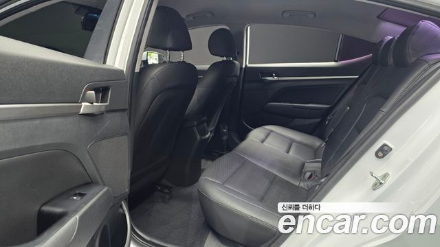 Hyundai Avante (AD) 1.6 Smart 2019 — фото 12