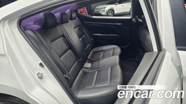 Hyundai Avante (AD) 1.6 Smart 2019 — фото 26