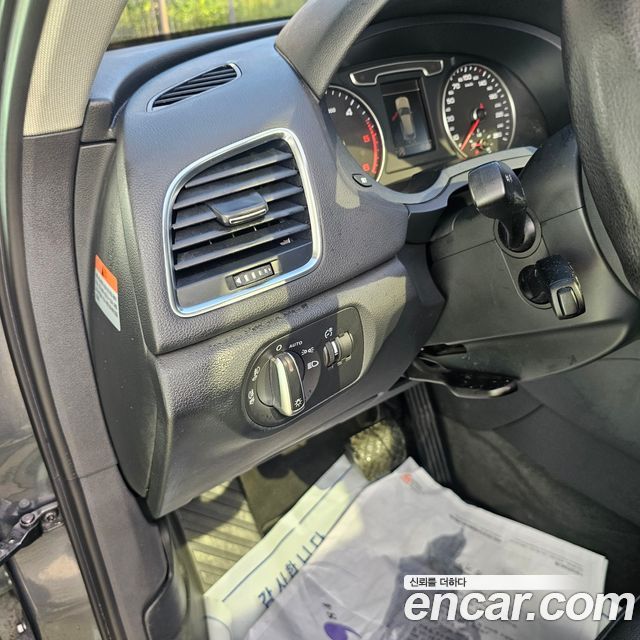 Audi Q3 2.0 TDI Quattro Dynamic 8U 2013 — фото 10