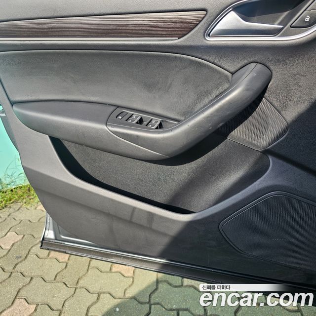 Audi Q3 2.0 TDI Quattro Dynamic 8U 2013 — фото 13
