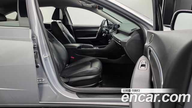 Hyundai Sonata The Edge (DN8) 2.0 LPG(Taxi) Mobility 2025 — фото 11