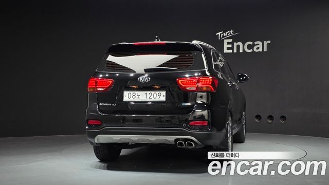 Kia Sorento Diesel 2.2 2WD Noblesse Special 2018 — фото 4