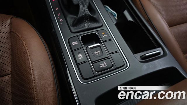 Kia Sorento Diesel 2.2 2WD Noblesse Special 2018 — фото 19