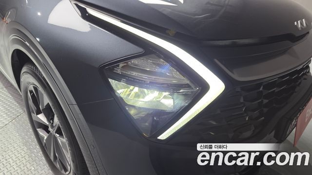 Kia Sportage (V) Diesel 2.0 2WD Signature 2022 — фото 22