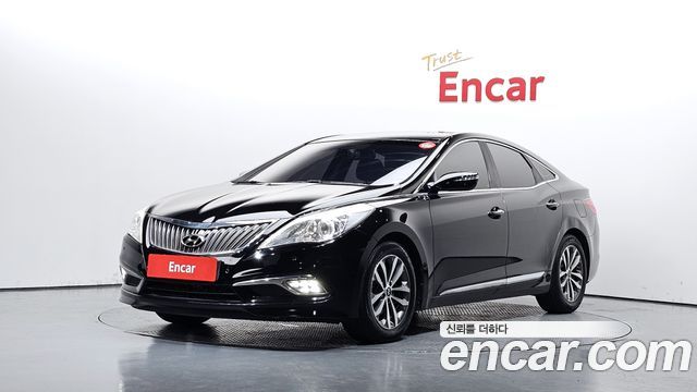 Hyundai Grandeur (HG) HG240 Luxury