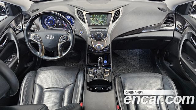 Hyundai Grandeur (HG) HG240 Luxury 2011 — фото 7