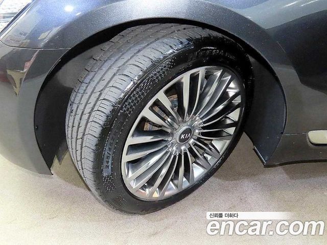 Kia K9 3.8 GDI AWD Grand Platinum 2019 — фото 5