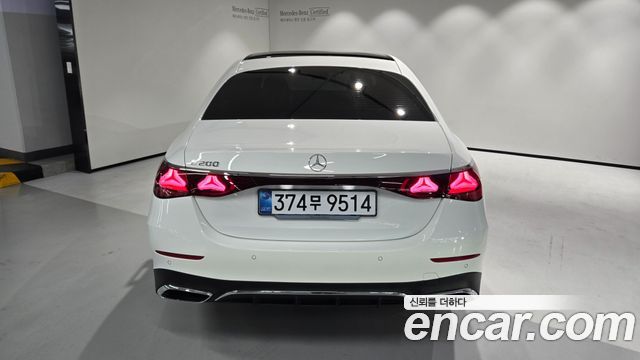 Mercedes-Benz E-Class (W214) E200 AMG Line 2026 — фото 7