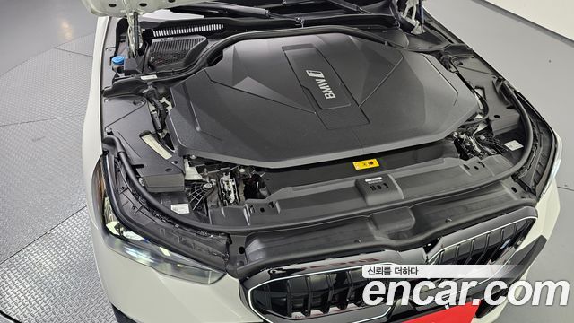 BMW i5 (G60) eDrive 40 M Sport Pro 2024 — фото 6