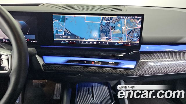 BMW i5 (G60) eDrive 40 M Sport Pro 2024 — фото 12