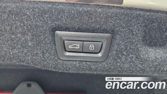 BMW i5 (G60) eDrive 40 M Sport Pro 2024 — фото 17