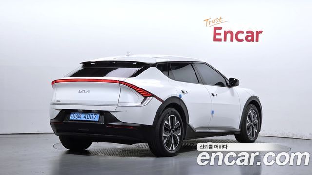 Kia EV6 Long Range Air 2022 — фото 2