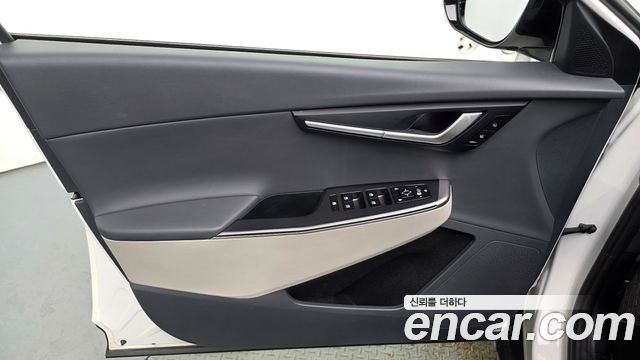Kia EV6 Long Range Air 2022 — фото 24
