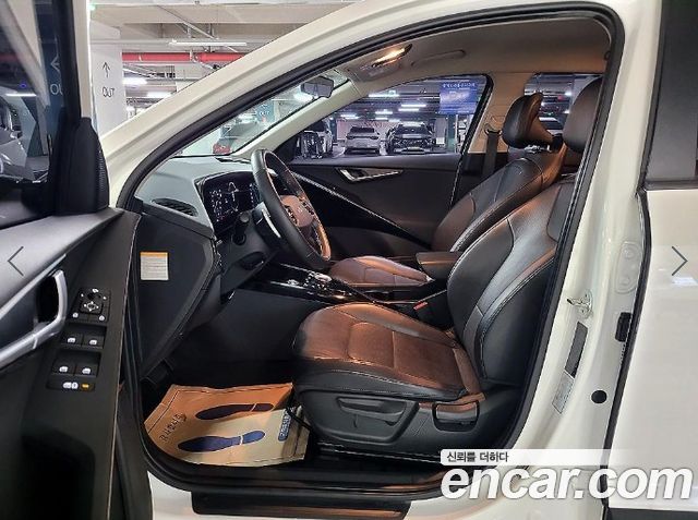 Kia Niro EV Air 2023 — фото 7