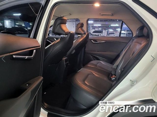 Kia Niro EV Air 2023 — фото 8