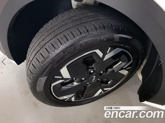 Kia Niro EV Air 2023 — фото 24