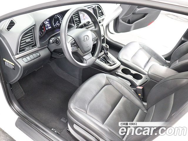 Hyundai Avante (AD) 1.6 LPI Style (Rental Car) 2016 — фото 22