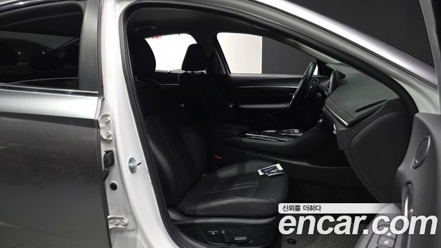 Hyundai Sonata (DN8) 2.0 Premium Millennial 2020 — фото 12