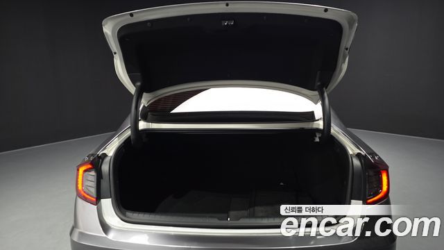 Hyundai Sonata (DN8) 2.0 Premium Millennial 2020 — фото 20