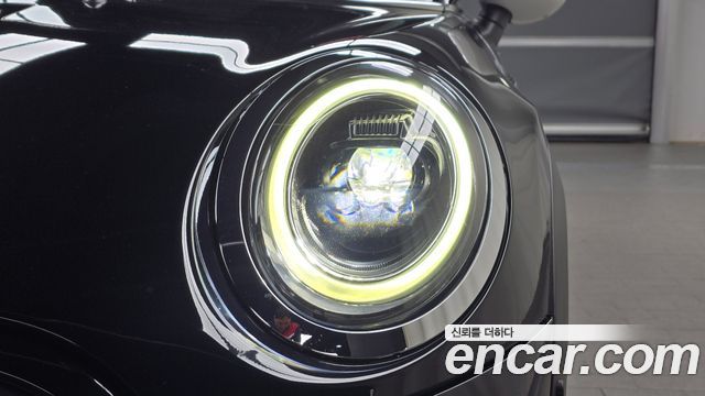 MINI Cooper Classic Plus 3rd 2023 — фото 22
